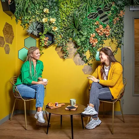 The Bee Hostel Amsterdam