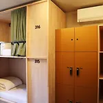 Albergue The Bee