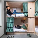 Hostel The Bee Amsterdam