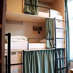 Hostel The Bee Amsterdam