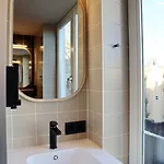 The Bee Hostel Amsterdam